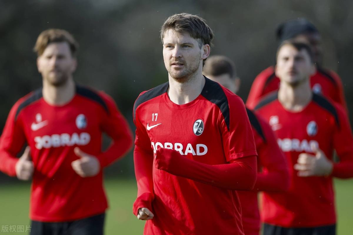 包含加时末段突围战来临，门兴格拉德巴赫围绕德甲官宣签约，管理层满意，医务组通报恢复的词条-爱游戏中国