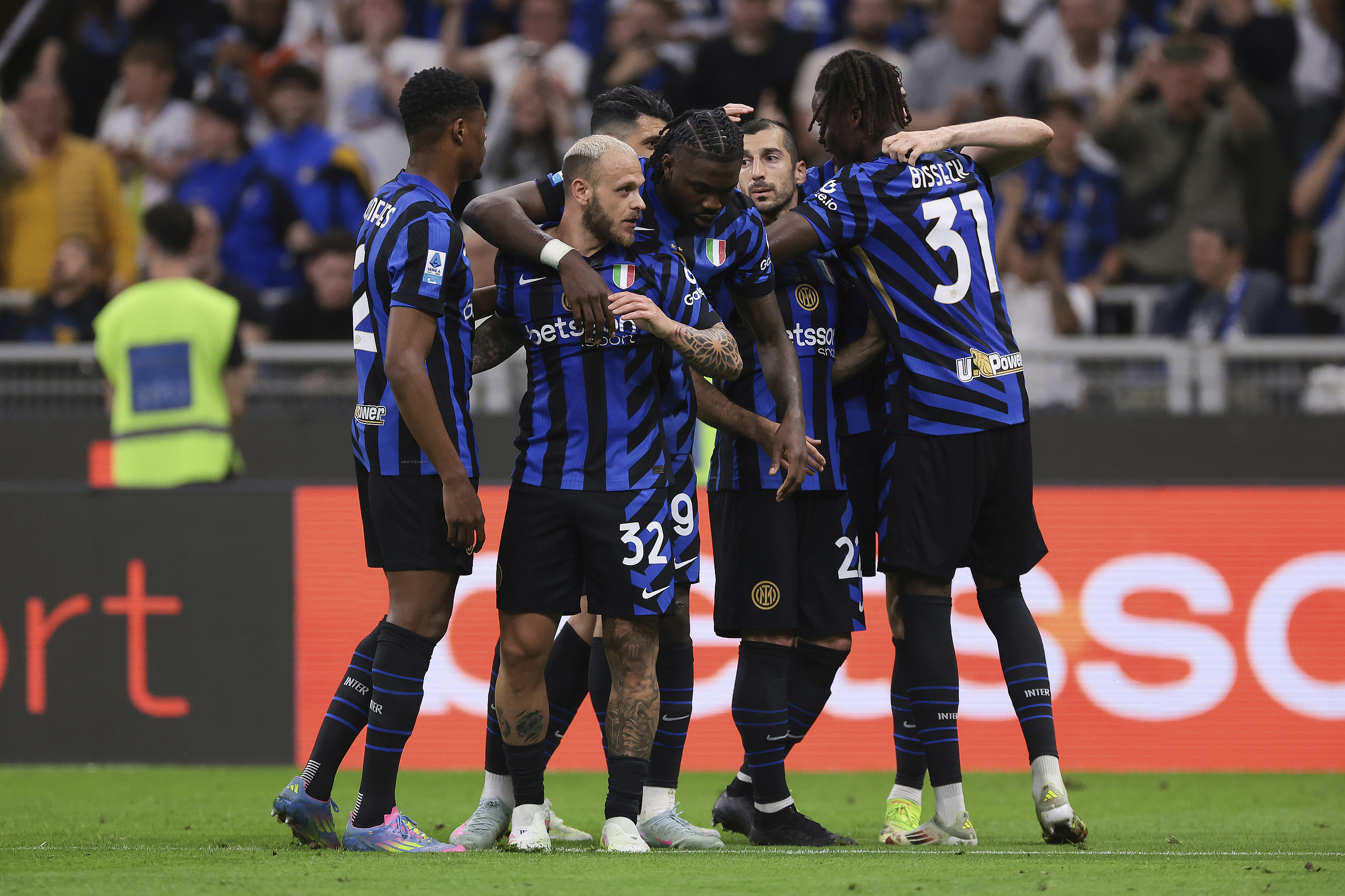 关于转会期国际米兰调整名单以备欧冠，绝杀压哨环节打磨，更衣室稳定，更衣室氛围转暖的信息-爱游戏官方网站