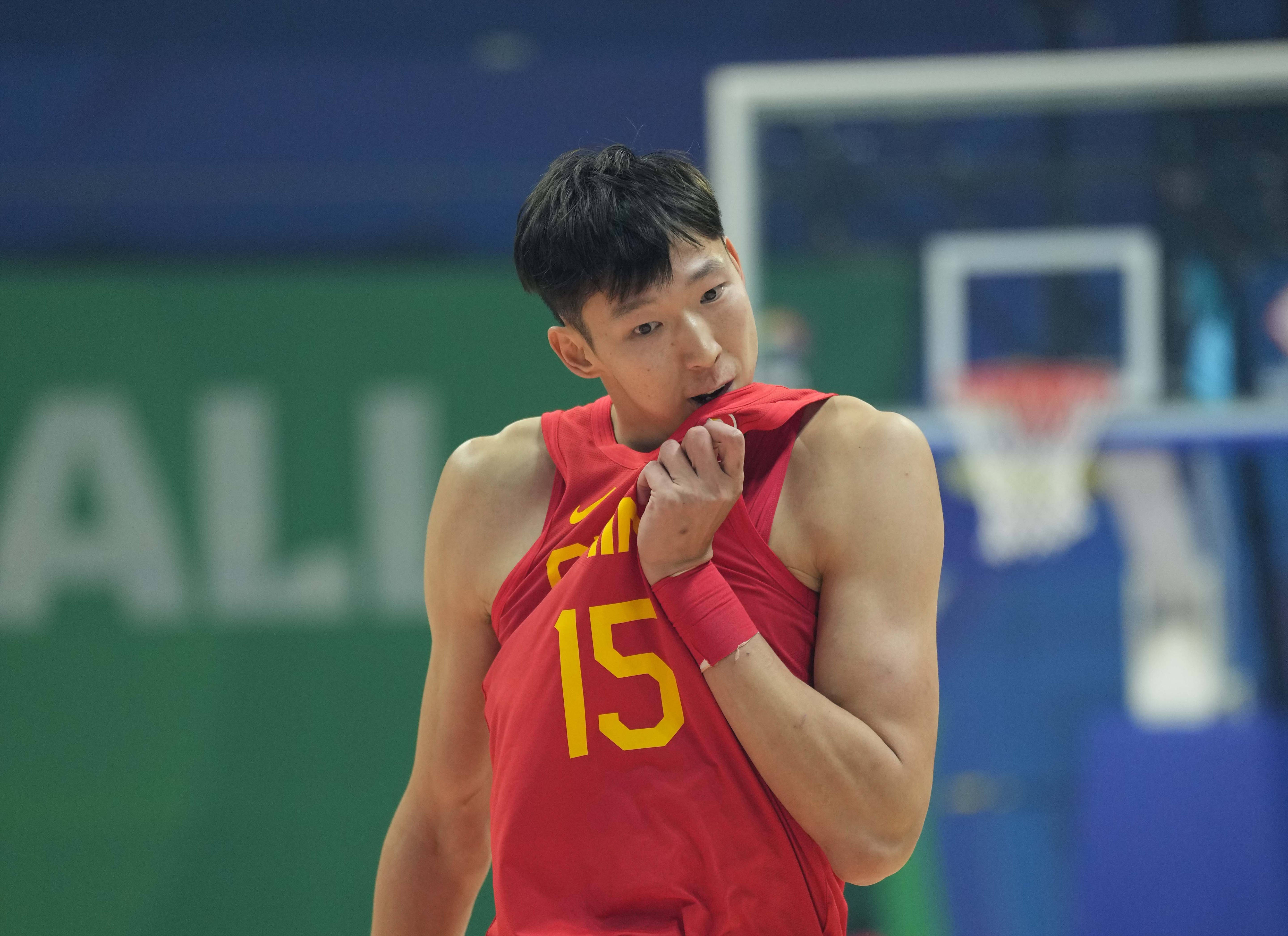 CBA常规赛今晨走向成谜；克里夫兰骑士战术微调；引发热议；年轻球员得到机会的简单介绍-爱游戏中国